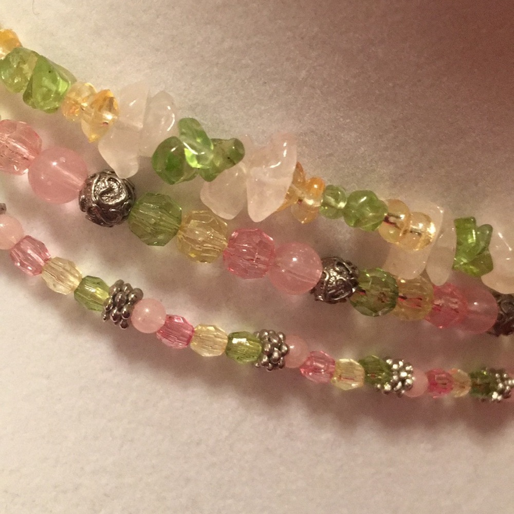 Multi-Strand Pastel Necklace - Picture 5 of 7